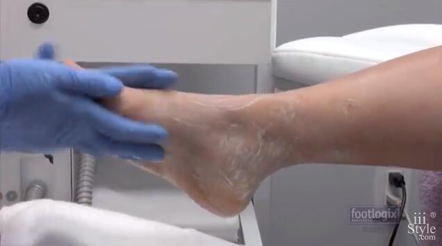 Footlogix 15 Foot Scrub Tutorial 