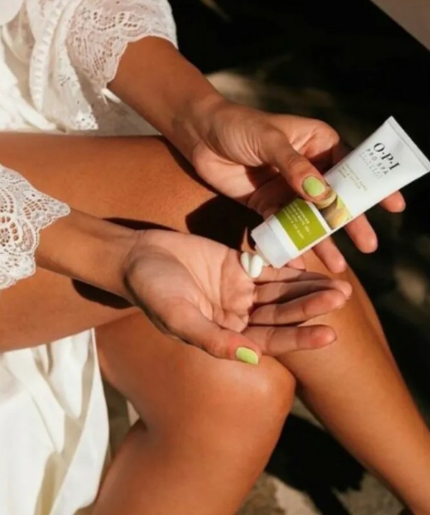 OPI ASP01 PRO SPA保護手，指甲和角質層霜50ml